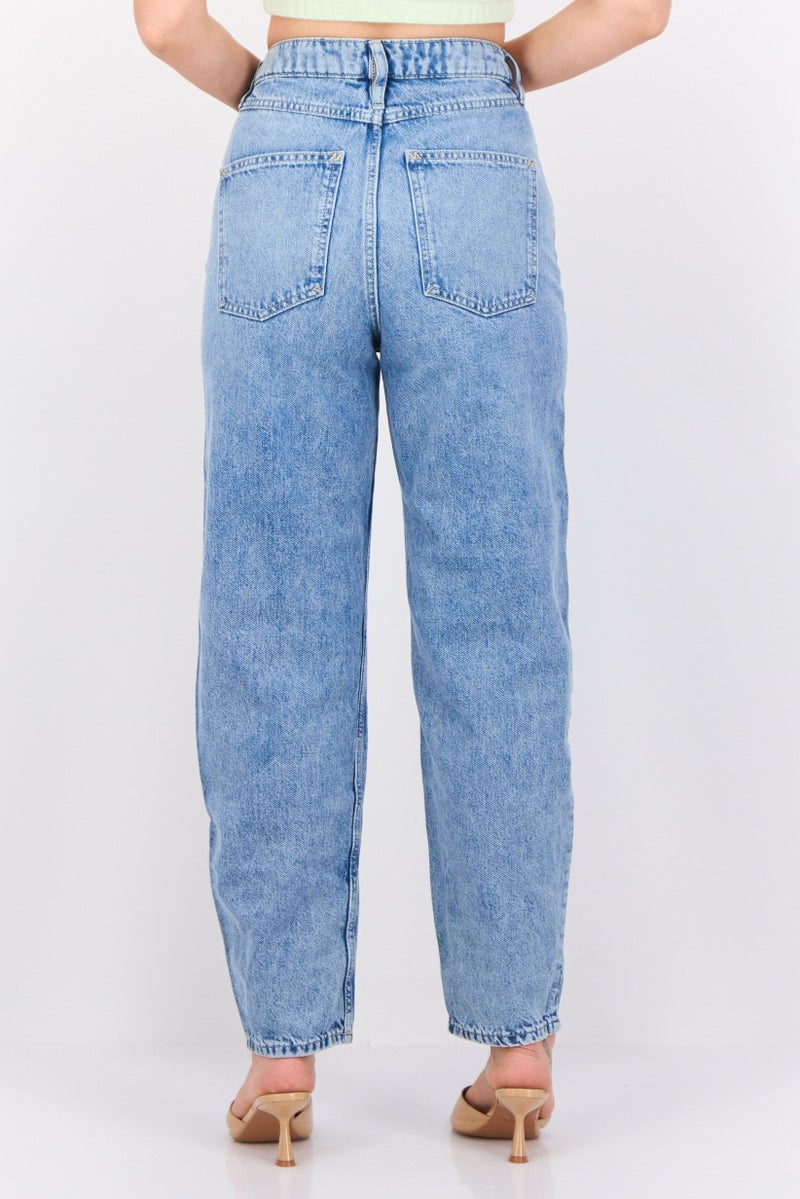 ESPRIT Women Regular Fit Washed Denim Jean, Blue - Image 4