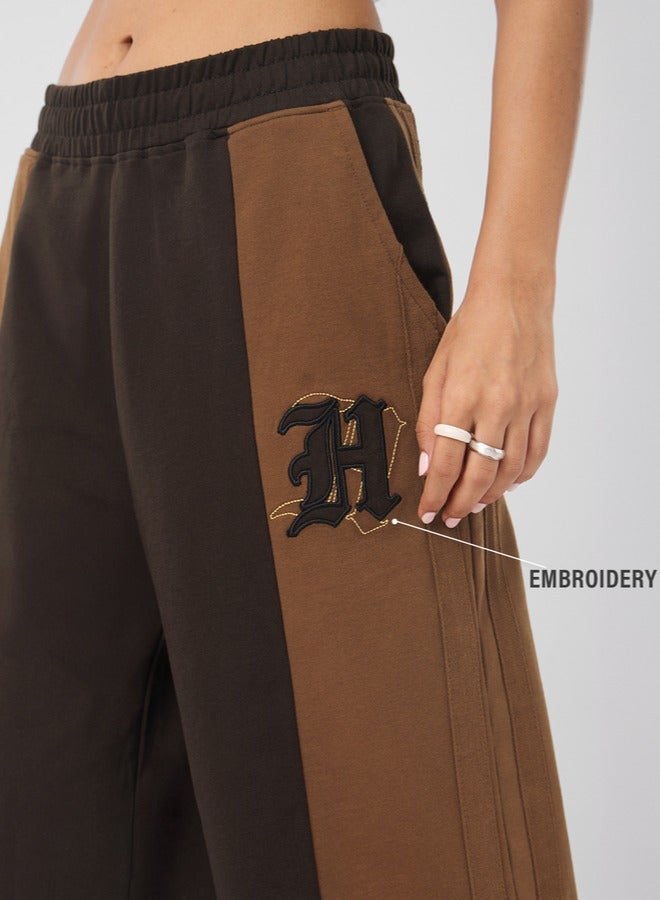The Souled Store Women Harry Potter Embroidery Brown Straight Fit Joggers - Image 2