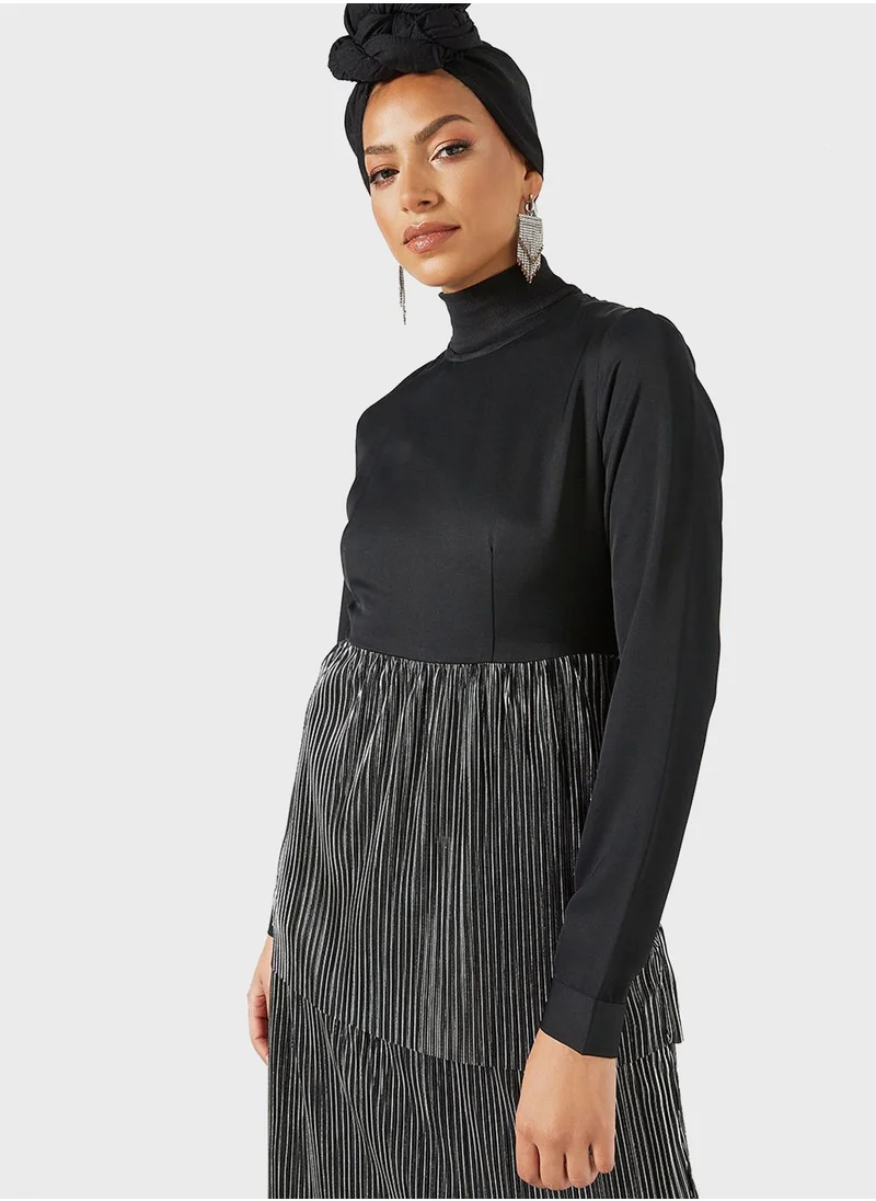 SIVVI for HANIYA Striped Tiered Abaya Dress