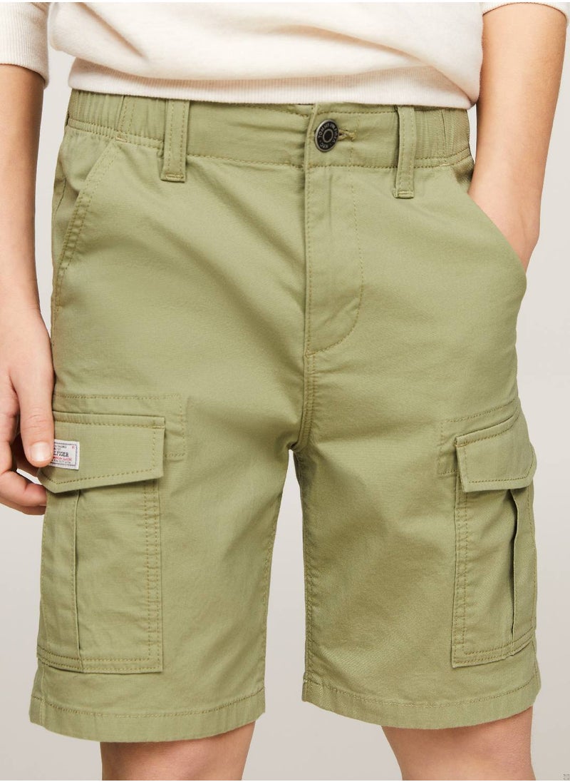 TOMMY HILFIGER Boys' Hilfiger Monotype Straight Cargo Shorts -  Stretch organic cotton, Green  - Image 1