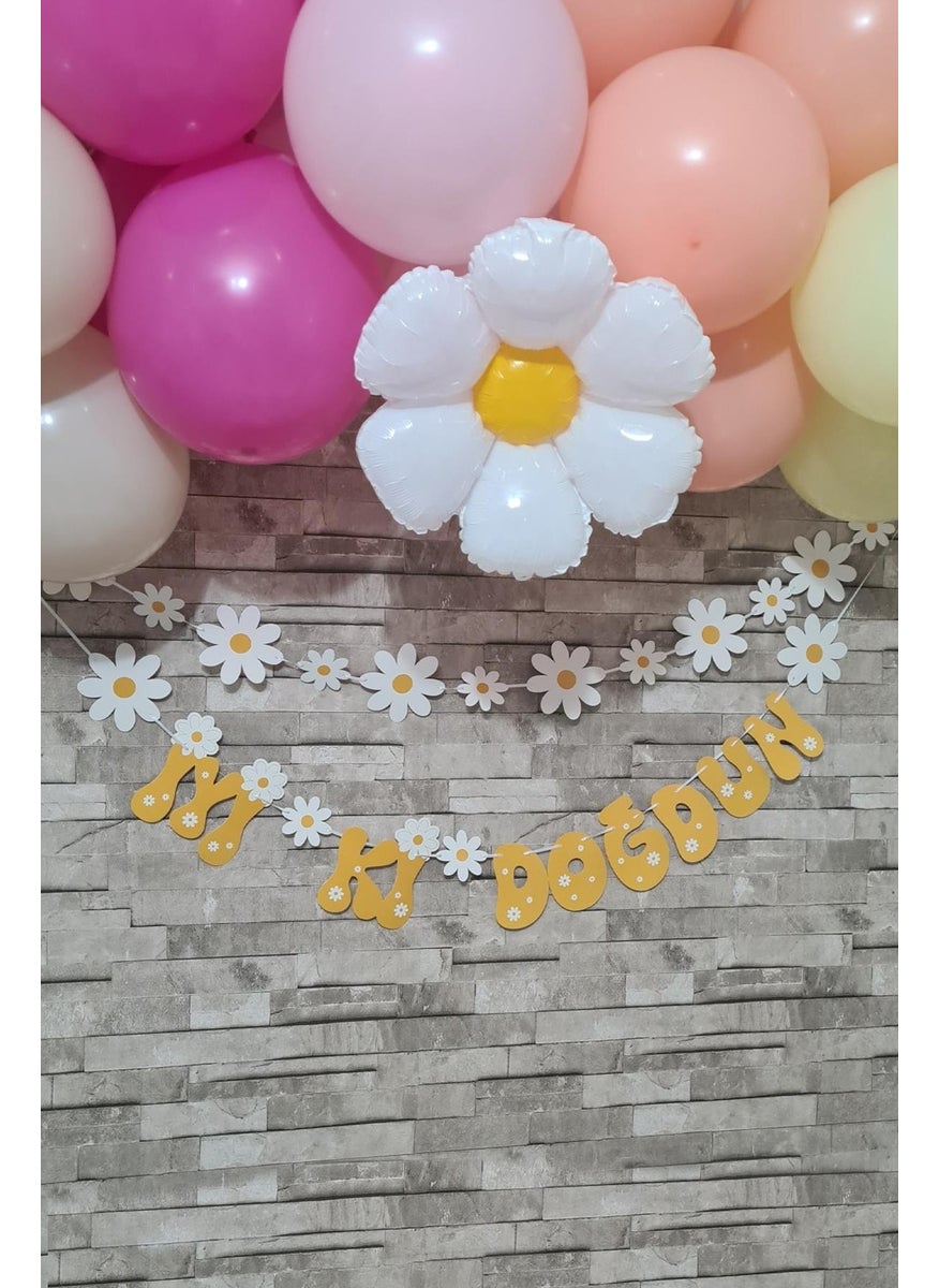 Daisy Theme Set of 2 Banner Happy Birthday Daisy Concept Wall Decoration - pzsku/ZF86939C6BC425A4390A7Z/45/_/1725793667/ad543a18-14fb-46e7-8c9e-791ac0723d65