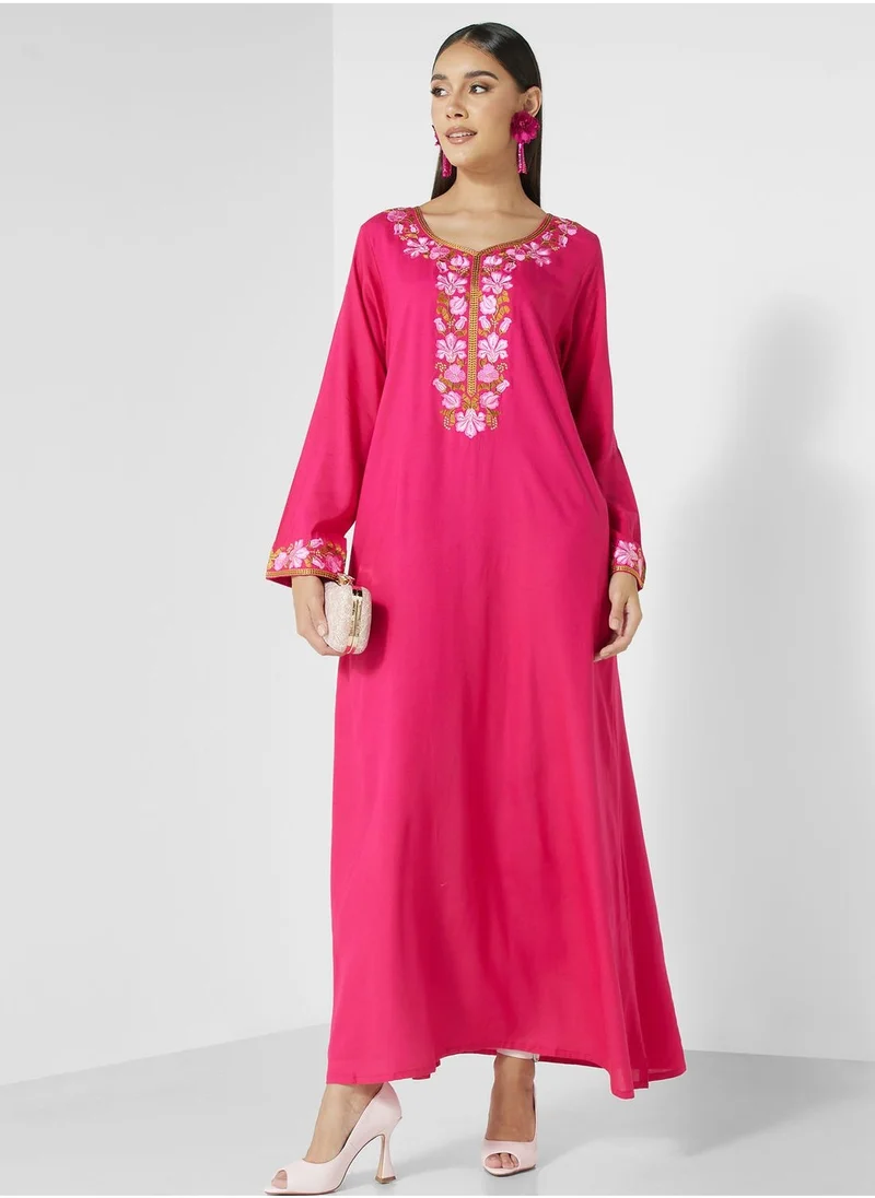 KASHKHA Embroidered  Pocket Detail Jalabiya