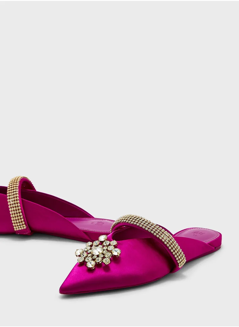 H&M Pointed Toe Pumps