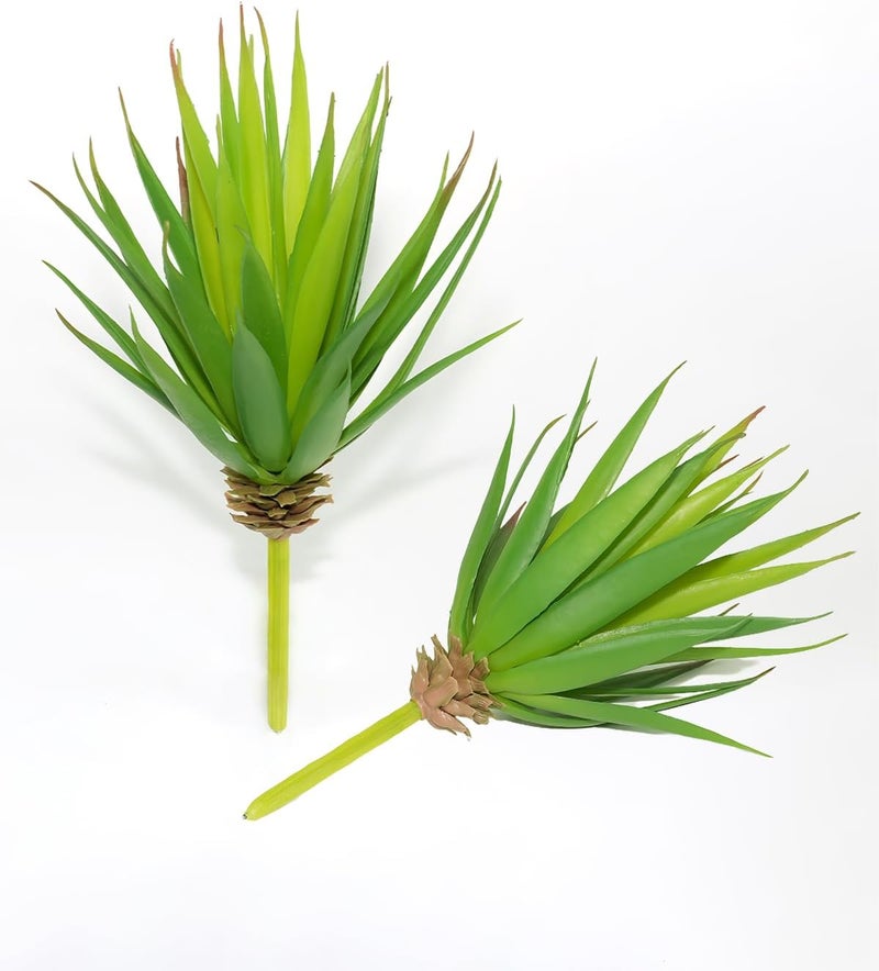 LJY 2 Pieces Realistic Artificial Faux Succulent Yucca Vera Greenhouse Small Plants Unpotted for Home Garden Decoration (Spring Green) - Image 1