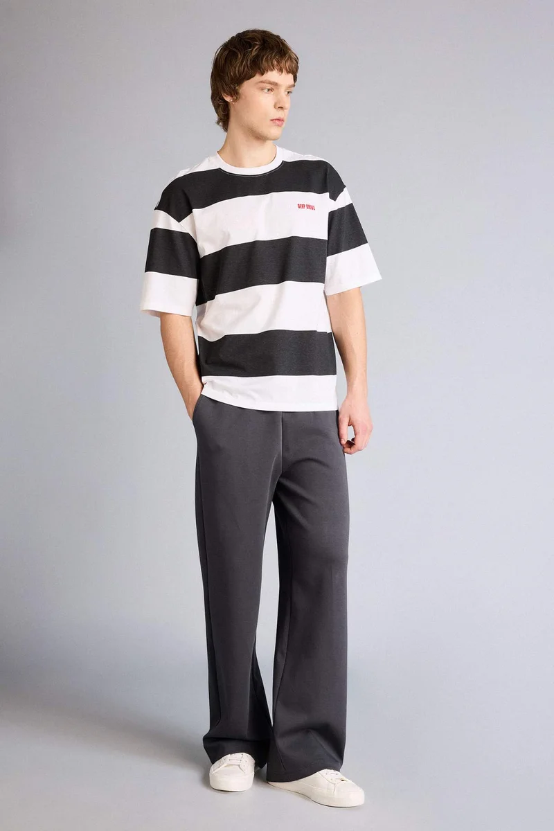 ديفاكتو Baggy Fit Wide Leg Trousers