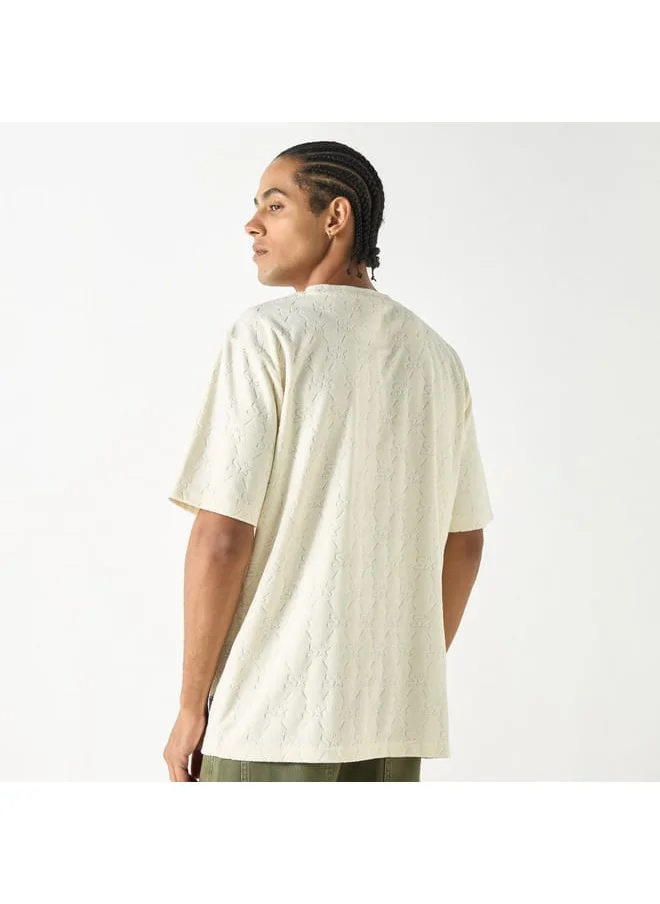 STARTER Starter All-Over Textured Sweater with Short Sleeves and Crew Neck