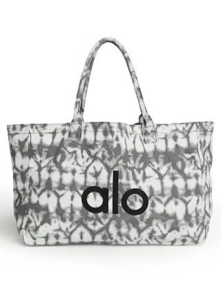 Alo Yoga Canvas Tote Bag w/ Tags - pzsku/ZF870A8A0306377051D35Z/45/1745918881/cb7e419a-1f93-4fed-9639-94d87330884b