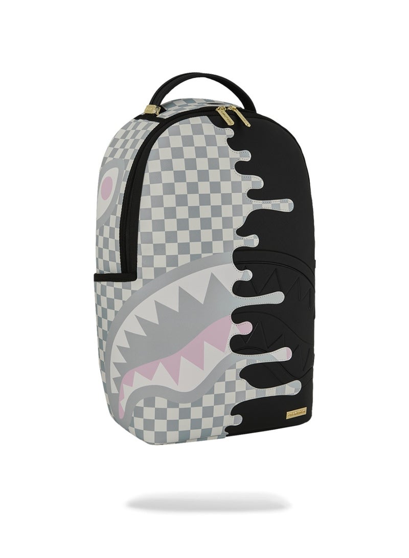 SPRAYGROUND حقيبة ظهر جانبية بتصميم مربعات مع تسرب من الخلف - Image 2