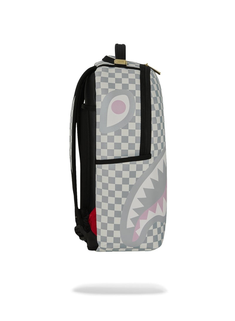 SPRAYGROUND حقيبة ظهر جانبية بتصميم مربعات مع تسرب من الخلف - Image 3