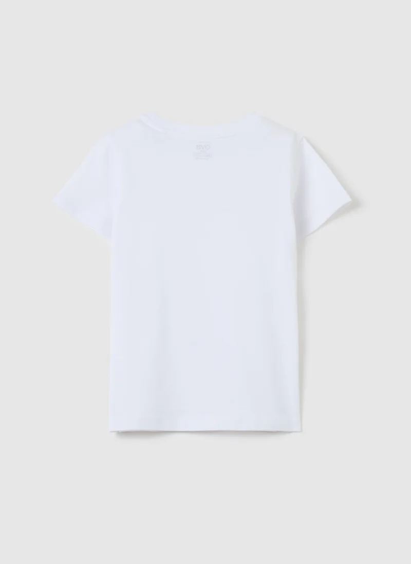 او في اس Organic cotton T-shirt with round neck