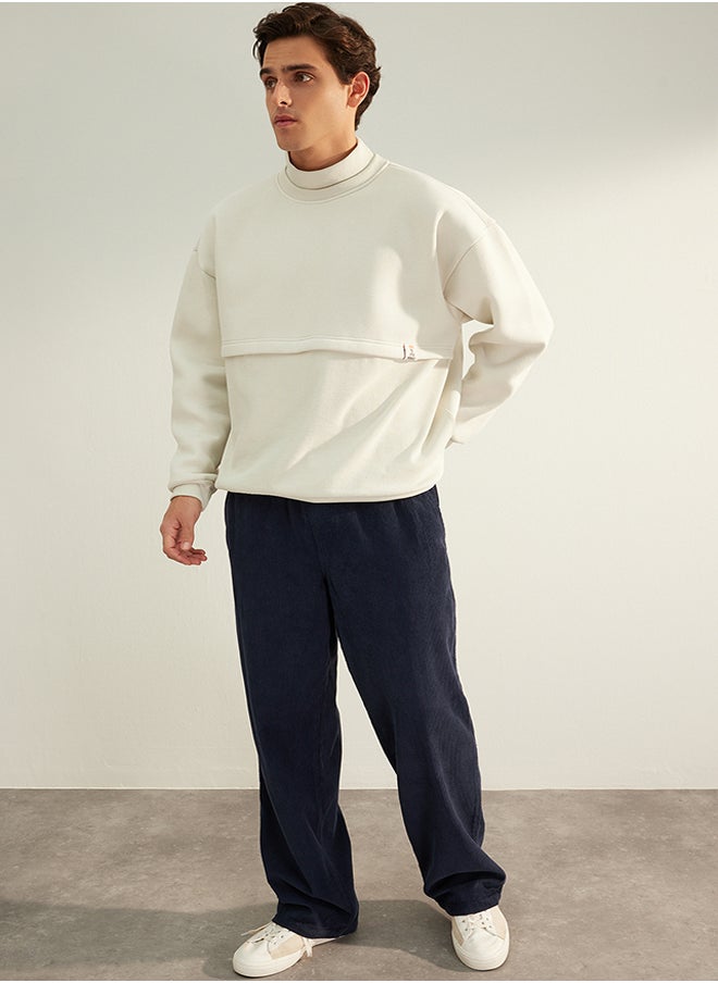 trendyol - Limited Edition Stone Oversize / Wide Cut Labeled Fleece Inside Thick Sweatshirt TMNAW24SW00228 - Image 1