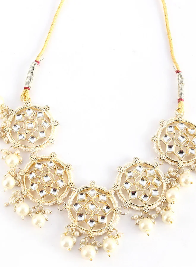 آي شين طقم مجوهرات تشوكر لؤلؤ أبيض وذهبي مطلي بالذهب