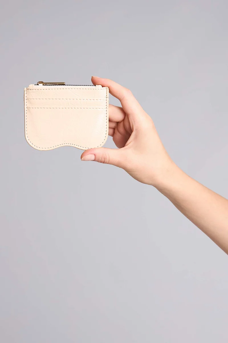 Woman Faux Leather Business Card Wallet