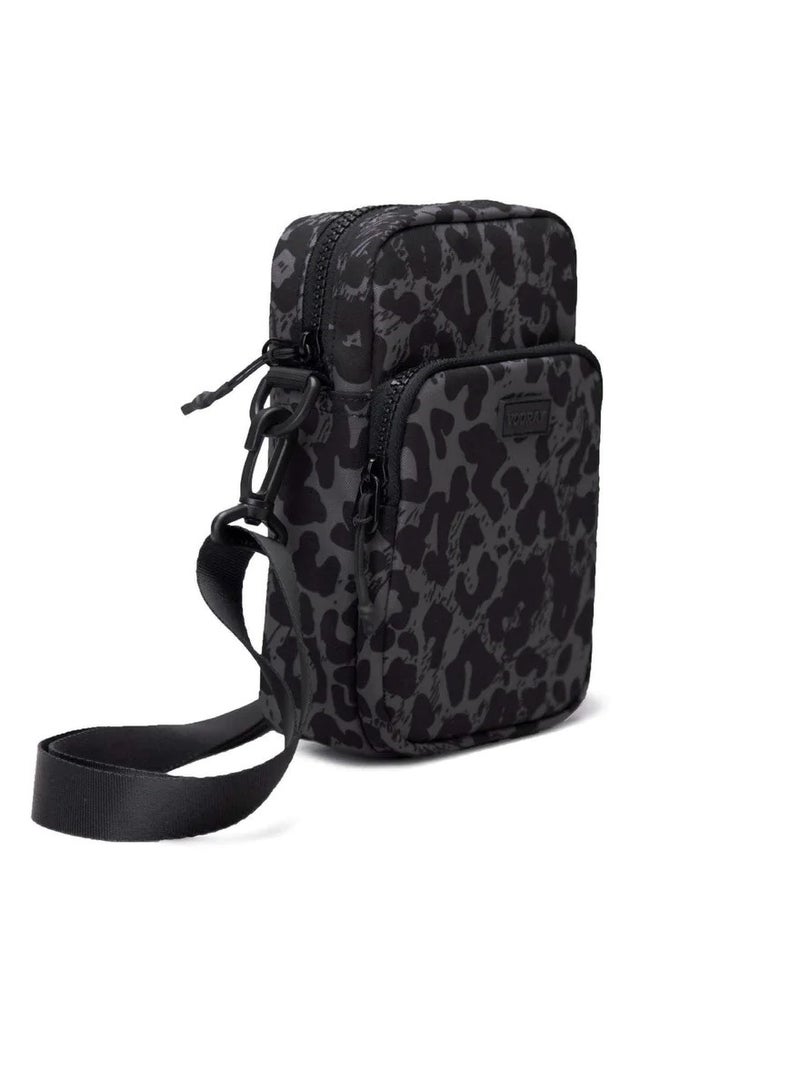 vooray Vooray Core Crossbody Midnight Jaguar Standard  - Image 2