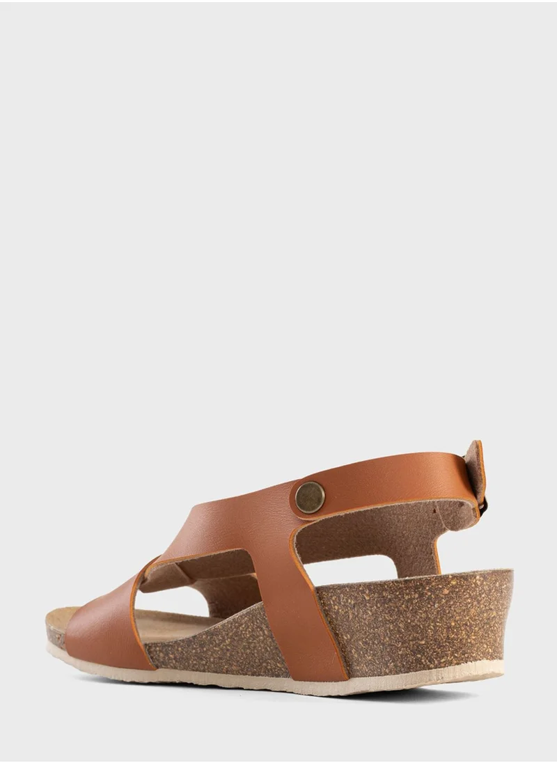 BAYTON Salamanque Multi Strap Wedge Sandals