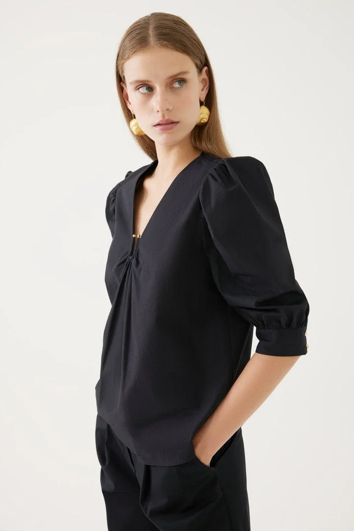EXQUISE Blouse with Balloon Sleeves and Neckline Detail