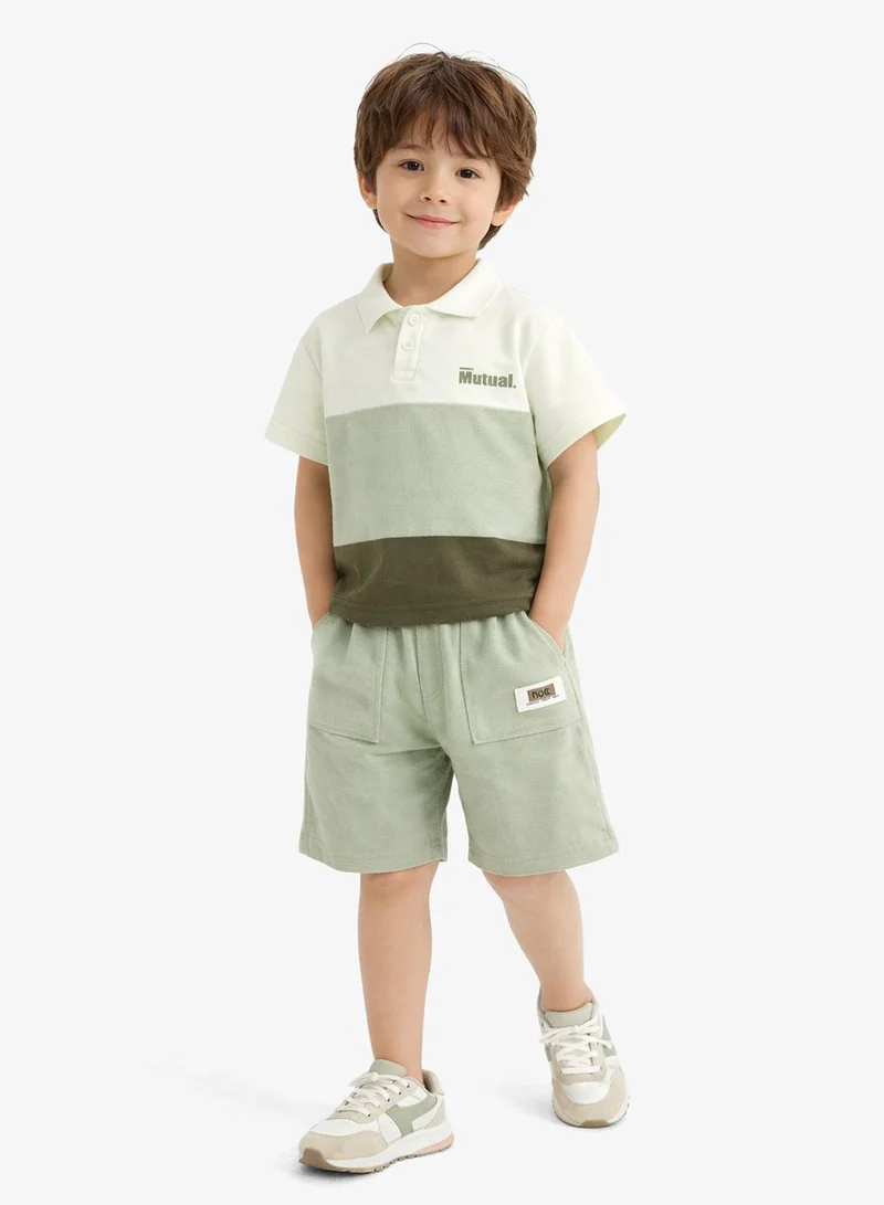 بنياتا طقم علوي قصير