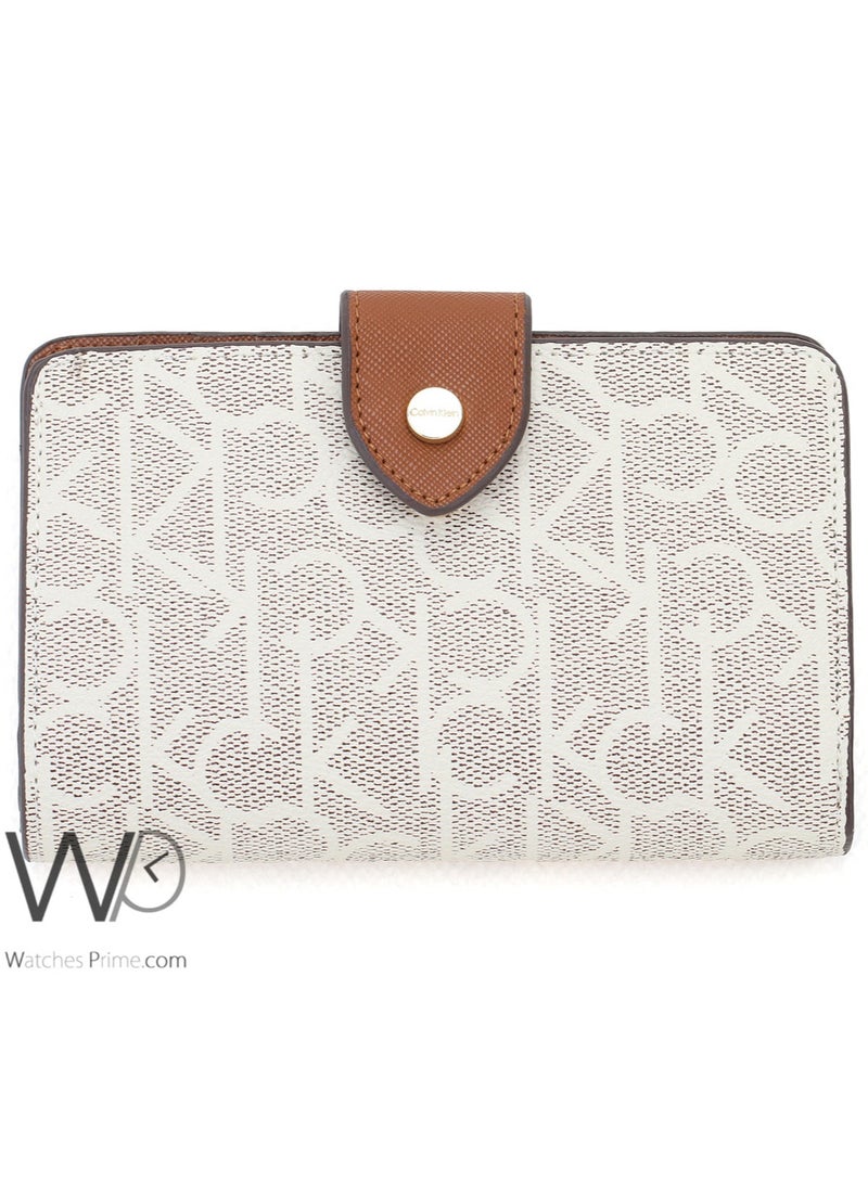 Calvin Klein Jeans CK Calvin Klein Women Leather Wallet in White color - Image 4