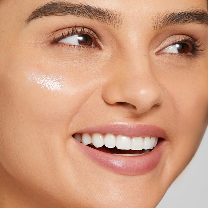 Trish McEvoy Even Skin(r) Vitamin C Serum, 1 oz / 30 ml - Image 4