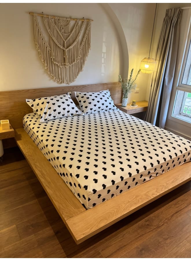 ب كومفورت  طقم ملاية أستك قطن تصميم (مون هارتس) - Image 1