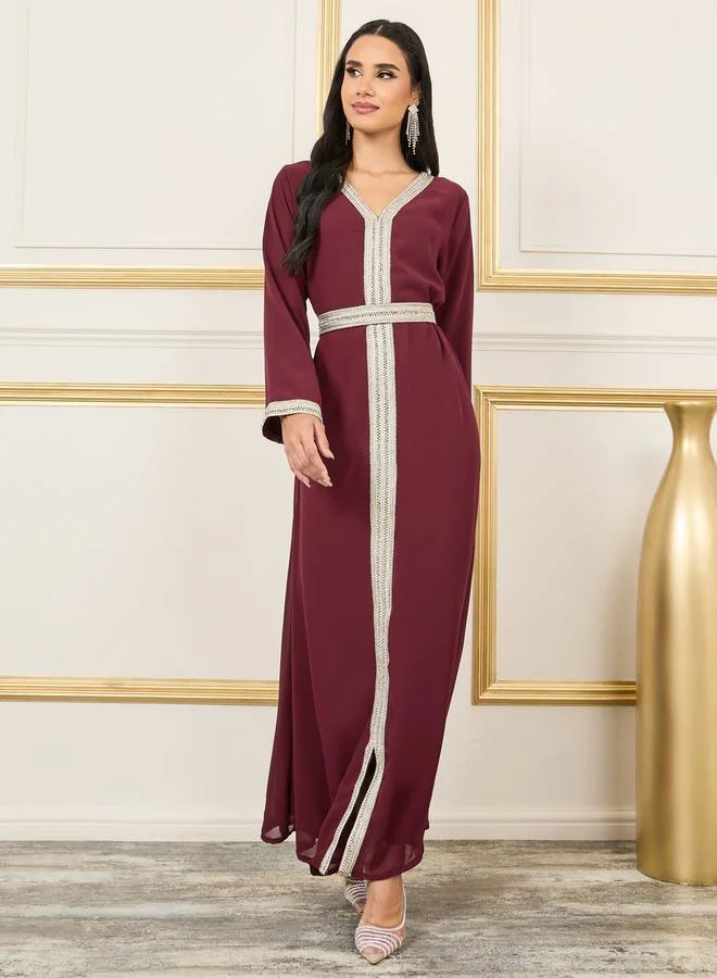 ستايلي Embroidered Lace Rhinestone Detail Kaftan