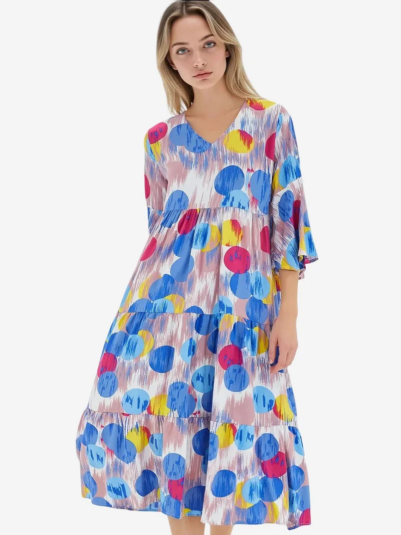 بيغ دارت فستان ميدي بياقة على شكل حرف  وأكمام قصيرة بنقوش