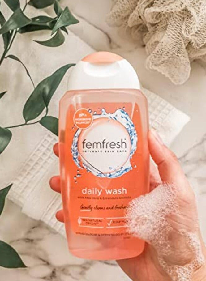 femfresh Intimate skin care Daily Wash 250ml & Daily deodorant 125ml - Image 5