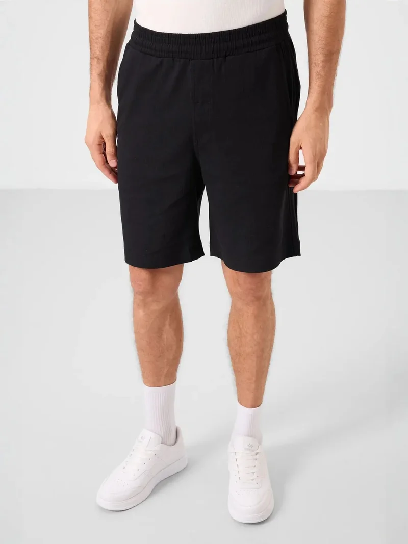تومي لايف TOMMY Men's Chino Shorts