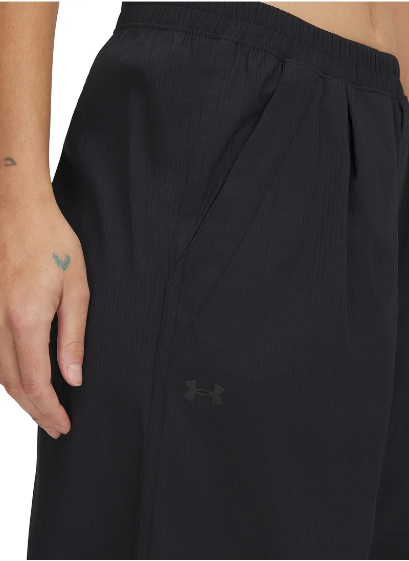 اندر ارمور Women's Unstoppable Woven Parachute Pants