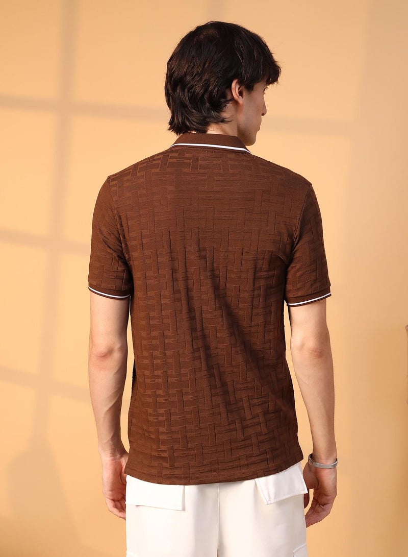 Campus Sutra Men's Coffee Brown Weave-Textured Polo T-Shirt For Casual Wear | Polo Neck | Short Sleeve | Half-Button Closure | T-Shirt Crafted With Comfort Fit For Everyday Wear - Image 5
