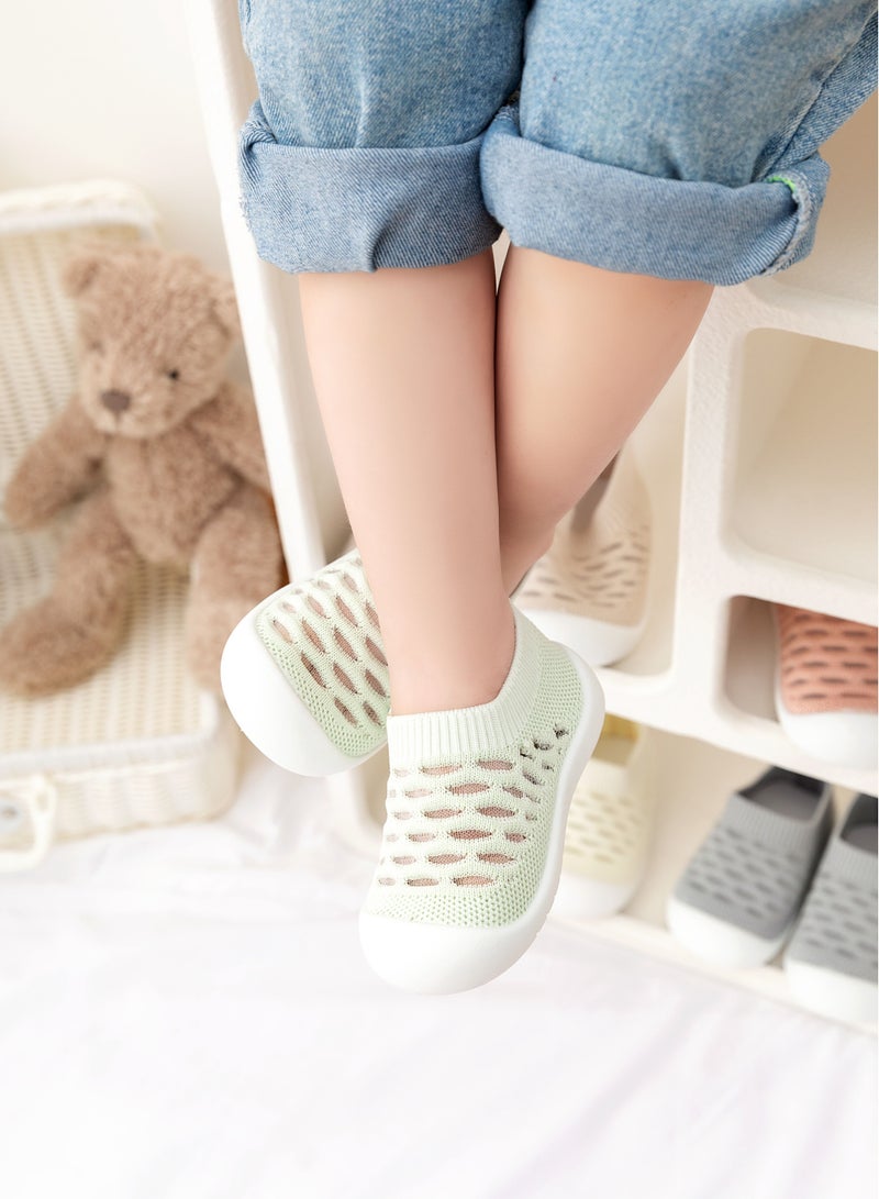 Trainers for Infant Toddler Boys Girls Shoes Breathable Mesh Soft Sole Lightweight Safer Non-Slip Toddler Sneakers Baby First Walking Shoes 6 - 36 Months  - Image 3