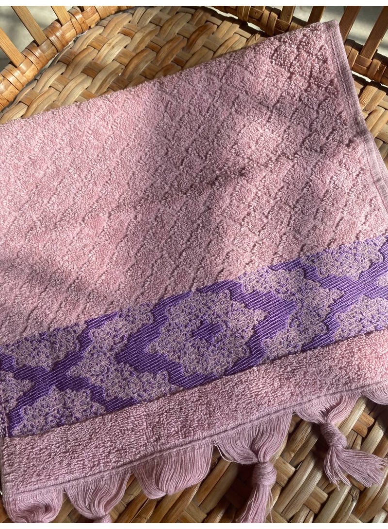 toãlla Set of 3 rose hand towel ,30*50,with a decorative purple border and tassel details. Gentle, absorbent, and adds a stylish touch to any bathroom. - Image 3