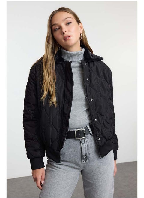Black Regular Pattern Collar Plush Detailed Water Repellent Quilted Puffer Jacket TWOAW25MO00165