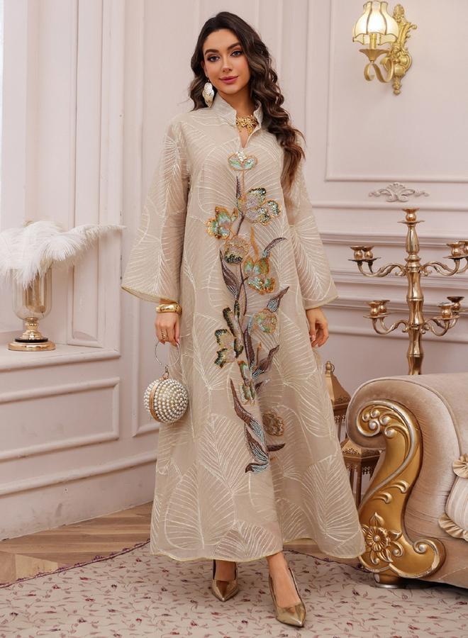 جلابية مزينة برقعة ترتر بنسيج بارز