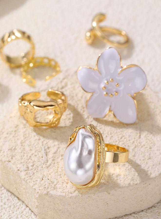 Take Two Set of 7 - 3D Flower Statement Rings - Image 4
