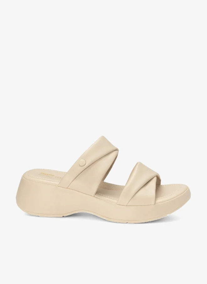 باتا صندل كومفيت بكعب عريض