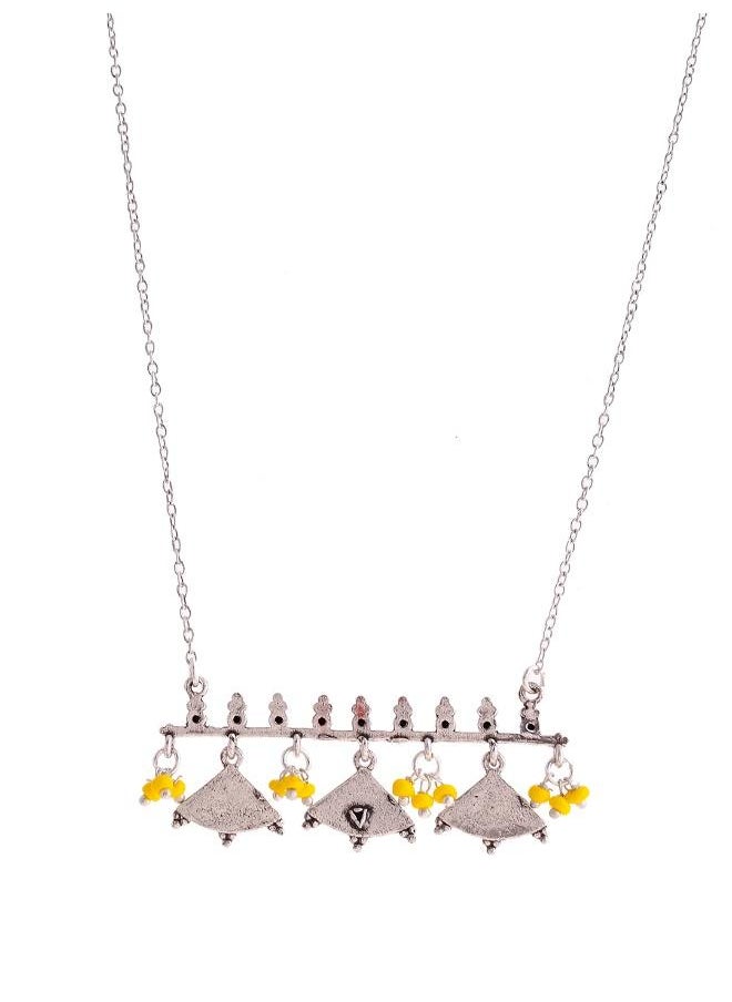 VOYLLA Bagh E Fiza Lightly Embellished Brass Pendant  - Image 4