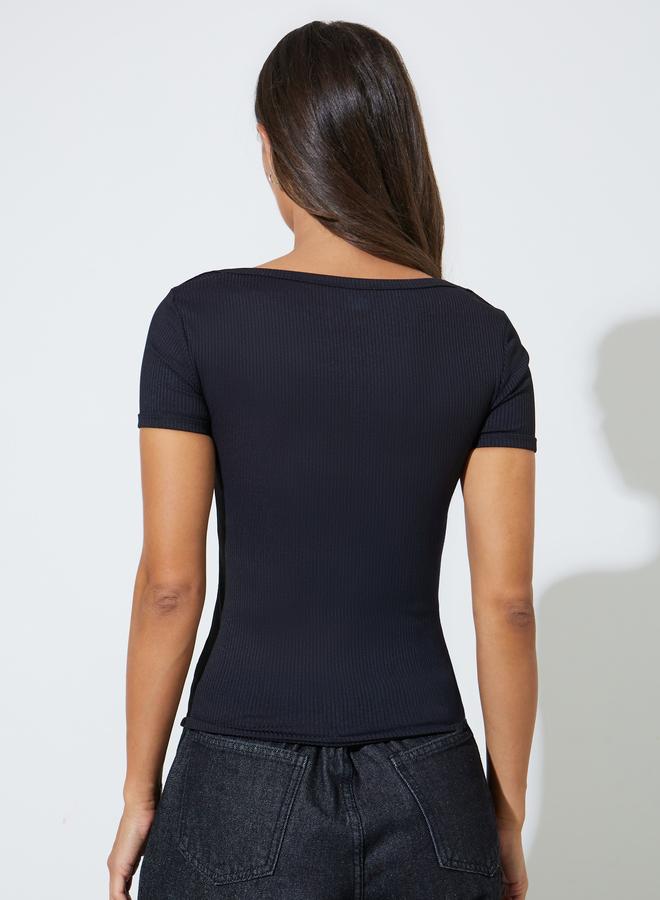 Styli Black Solid Ribbed Knit Short Sleeve Top - Image 4