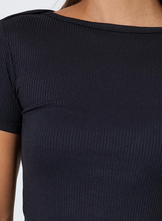 Styli Black Solid Ribbed Knit Short Sleeve Top - Image 3