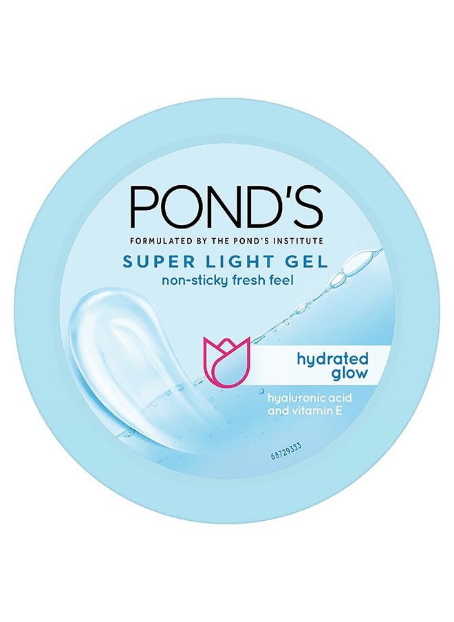 Pond's - Pond's Super Light Gel Oil Free Moisturiser With Hyaluronic Acid + Vitamin E, 200 ML - Image 1