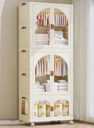 2 Hanging Area+1 Storage