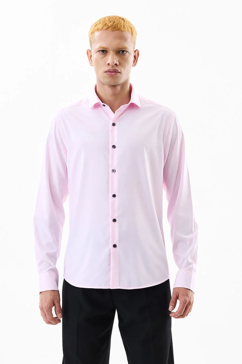 سنيتش قميص وردي فاتح سادة بقصة ضيقة