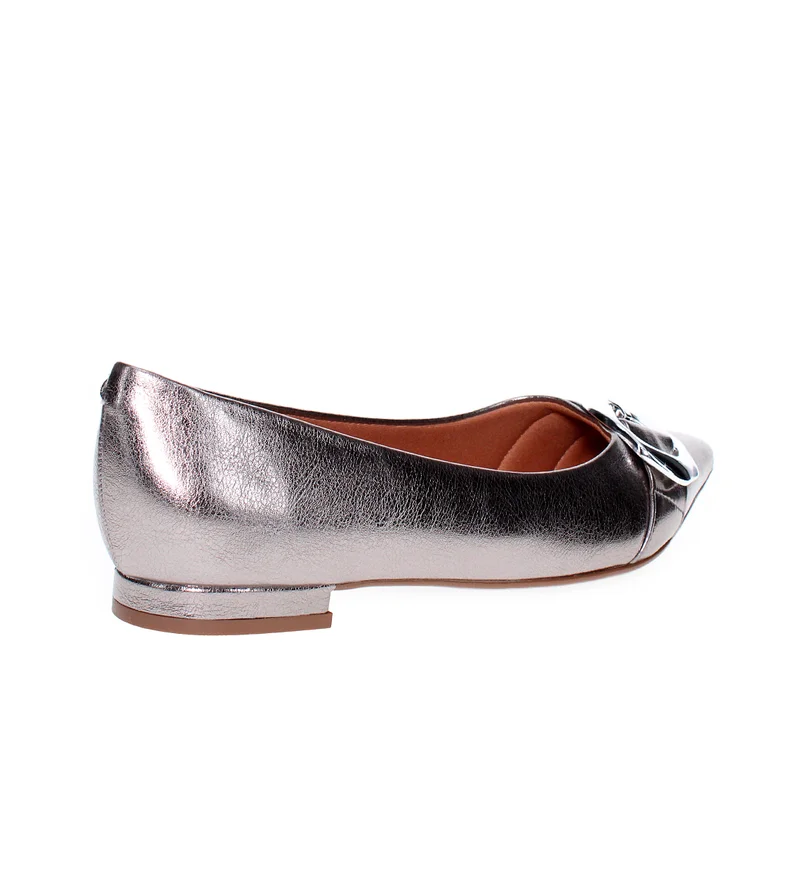 Vizzano Grey Flat Shoes for Women – Comfortable, Stylish & Everyday Essential Footwear for Women | Best Price UAE