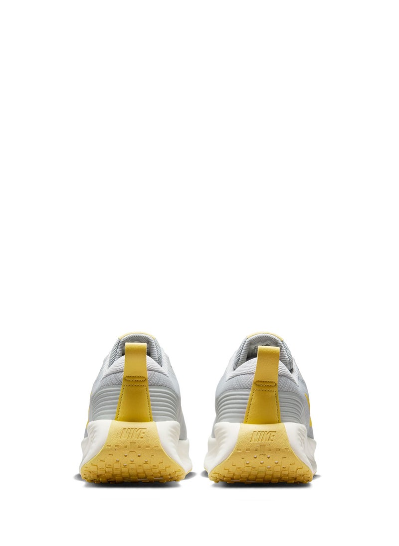 Nike - Promina - Image 1