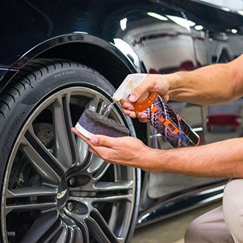 Chemical Guys TVD808 Hybrid V07 Optical Select Wet Tire Shine and Trim Dressing (Works on Trim, Tires, and Rubber) Safe for Cars, Trucks, Motorcycles, RVs & More, 128 fl oz (1 Gallon) - Image 3