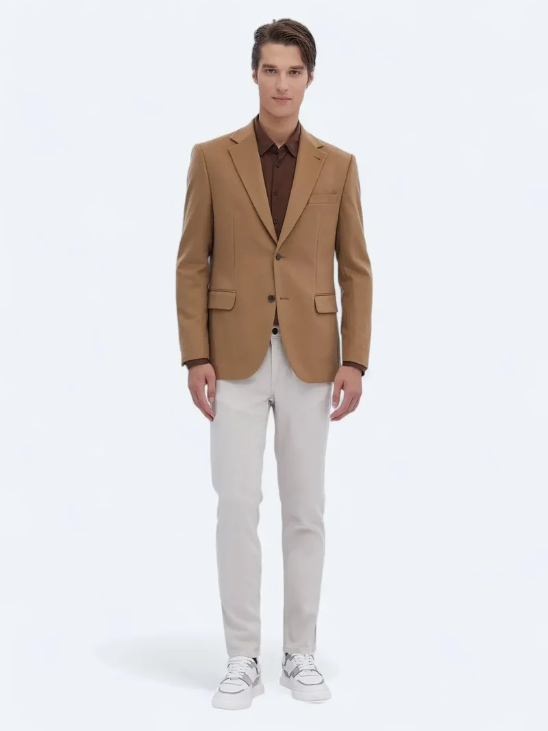 كيب جاكيت باف سادة بقصة عصرية من مزيج الصوف