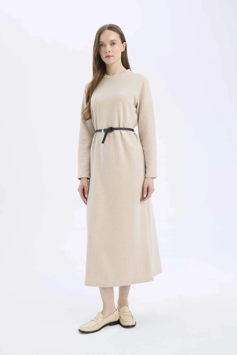 ديفاكتو Regular Fit Crew Neck Belted Selanik Fabric Maxi Dress