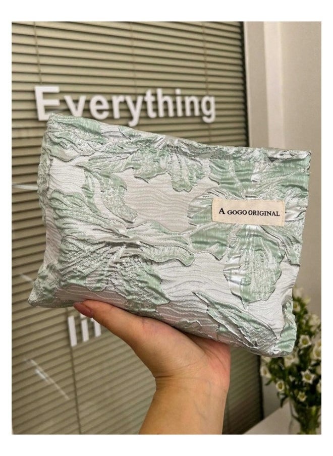 أغوغو_أوريجينال حقيبة مستحضرات التجميل المطبوعة سستة الأخضر 26 * 19 * 15cm  - Image 5