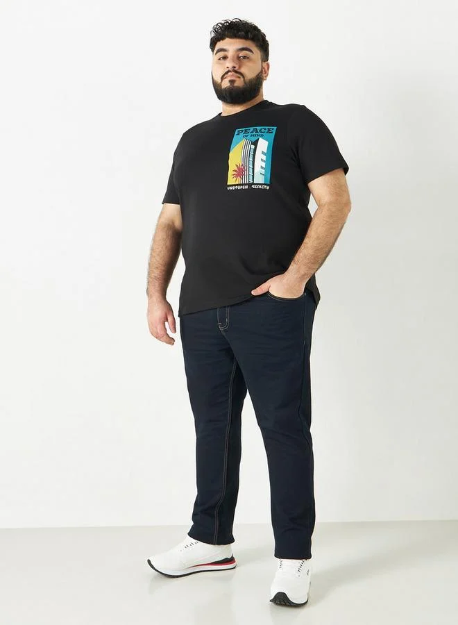 سبلاش فيڤ تيشيرت مقاس كبير بطبعة وياقة دائرية وأكمام قصيرة