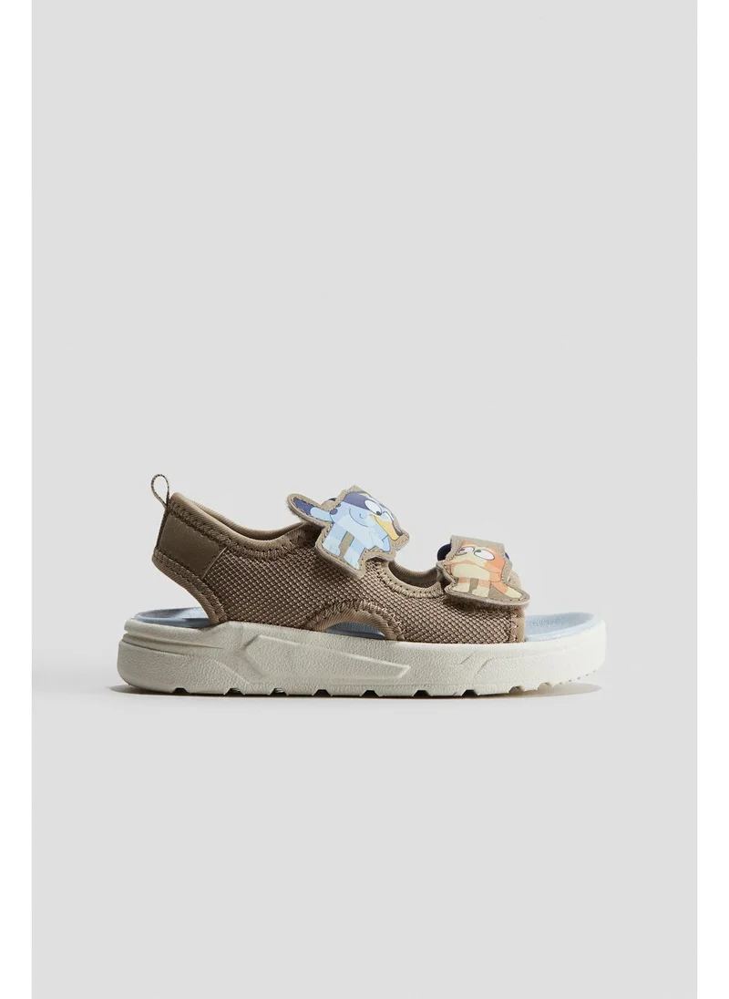 اتش اند ام Motif-detail sandals